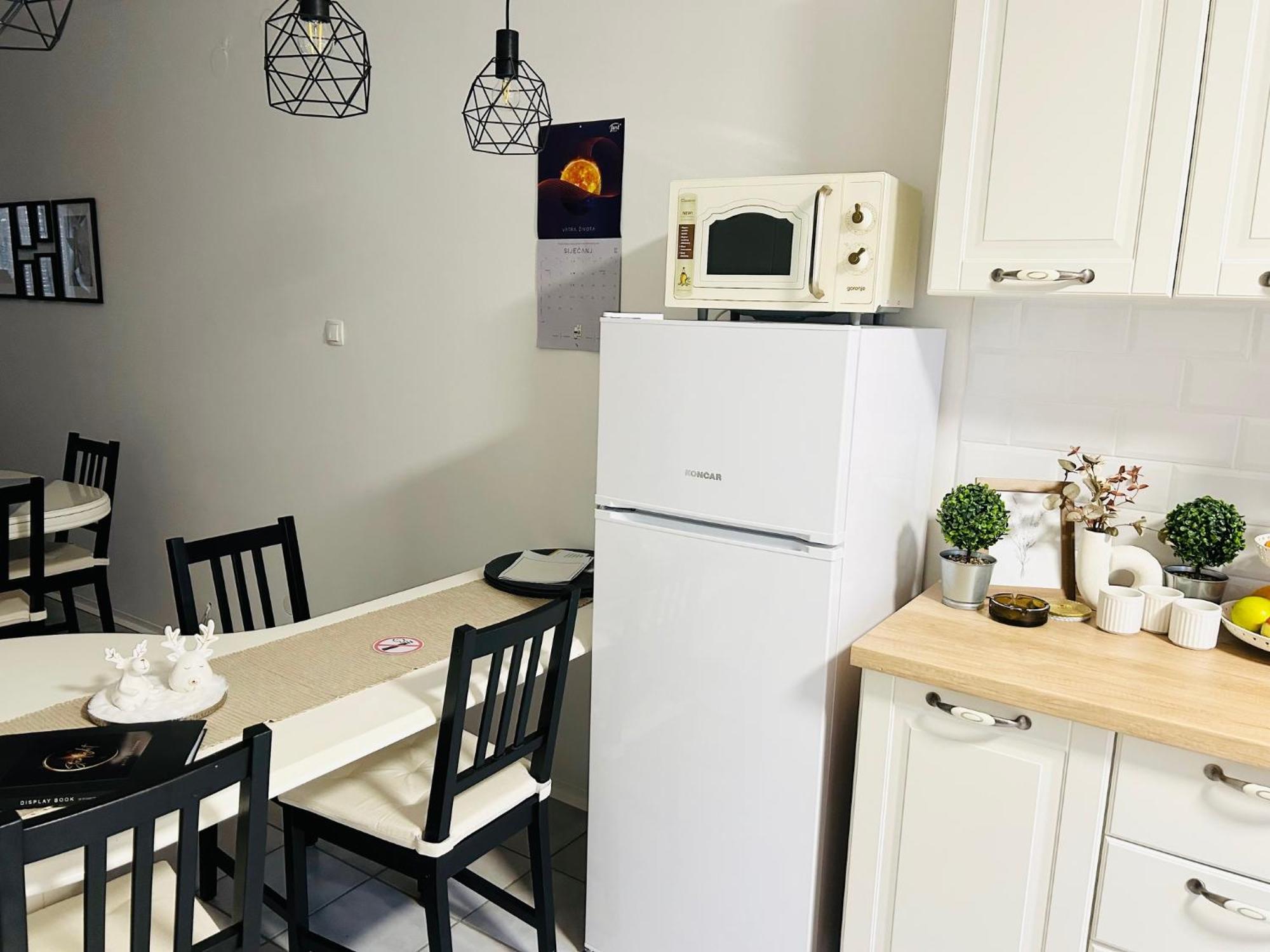 Starlight House Apartment Bjelovar Bagian luar foto